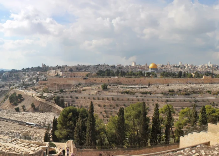 Panorama de Jerusalém visto do Monte das Oliveiras.