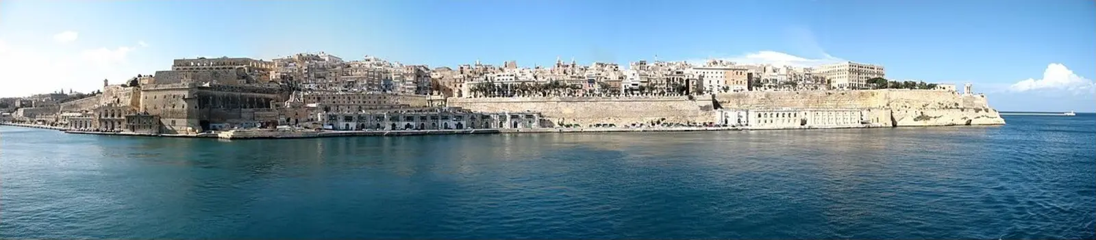 Vista panorâmica de Valletta e do Grande Porto, em Malta