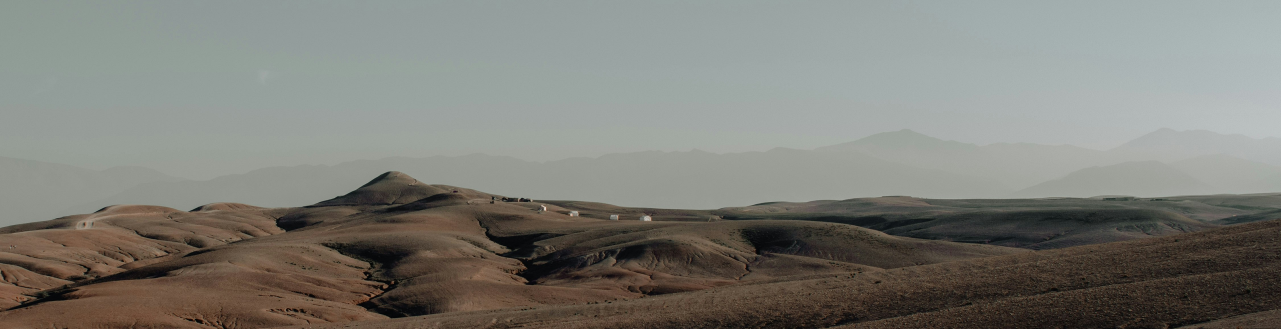 Paisagem rochosa de Agafay no Marrocos