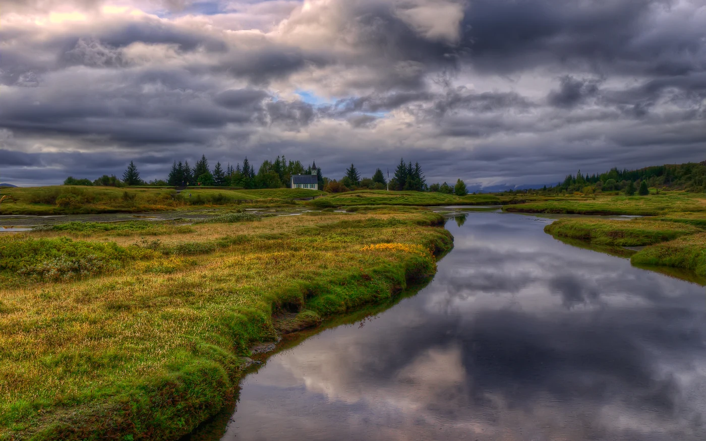 Paisagem do Parque Nacional Þingvellir, na Islândia
